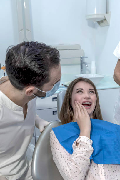 Best Emergency Dental Care for Broken or Chipped Teeth in Erwinville, LA